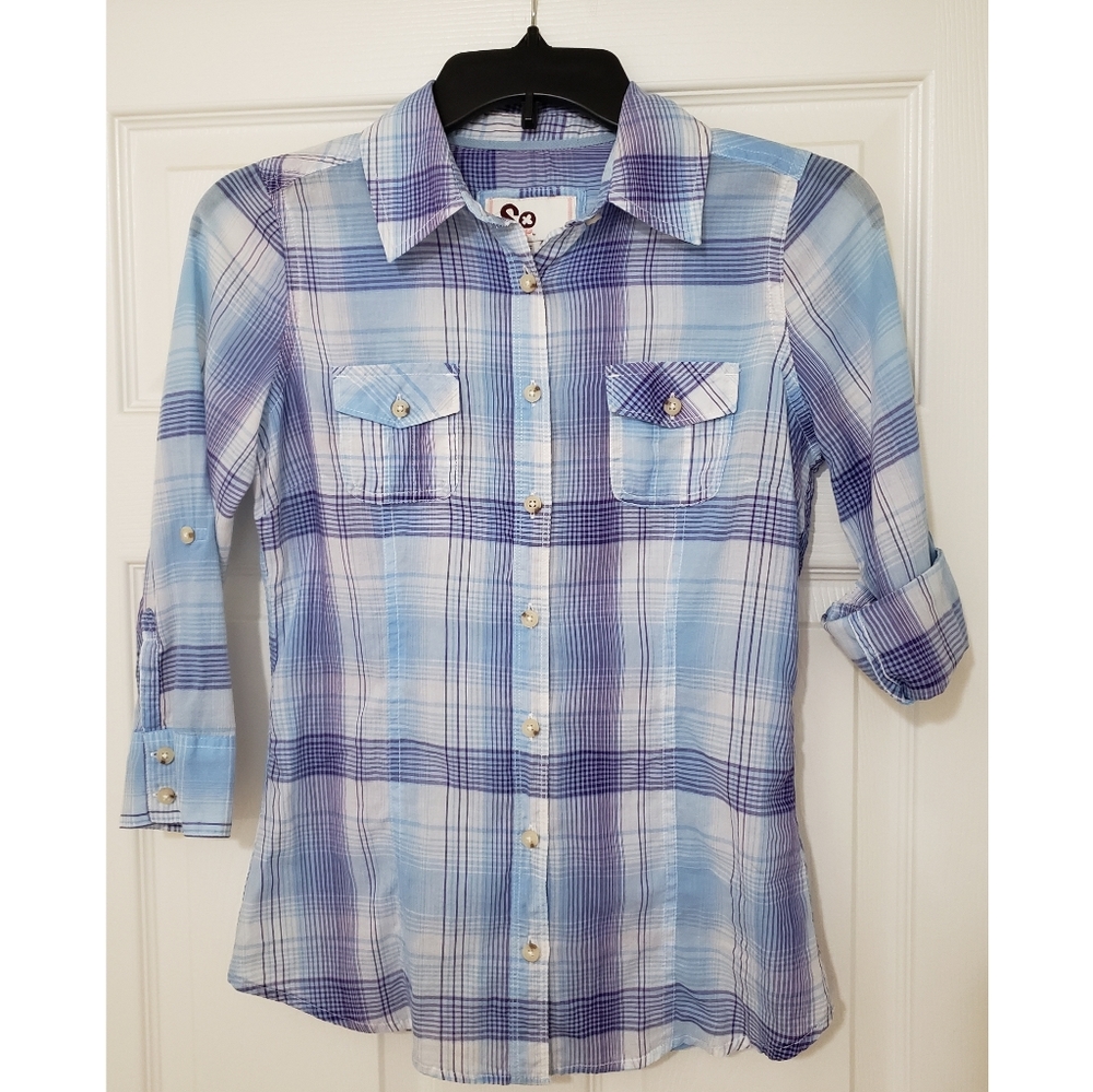 Lightweight plaid button up shirt